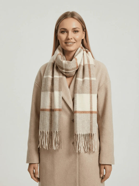 Stonebrook Studio - StonebrookStudio | British Classic Wool Scarf – Retro Striped Winter Style