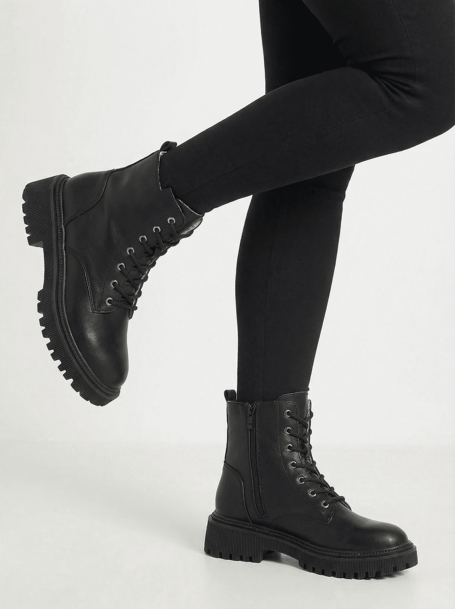 Stonebrook Studio - StonebrookStudio | Women’s Fleece - Lined Ankle Boots – Lace - Up All - Season Comfort