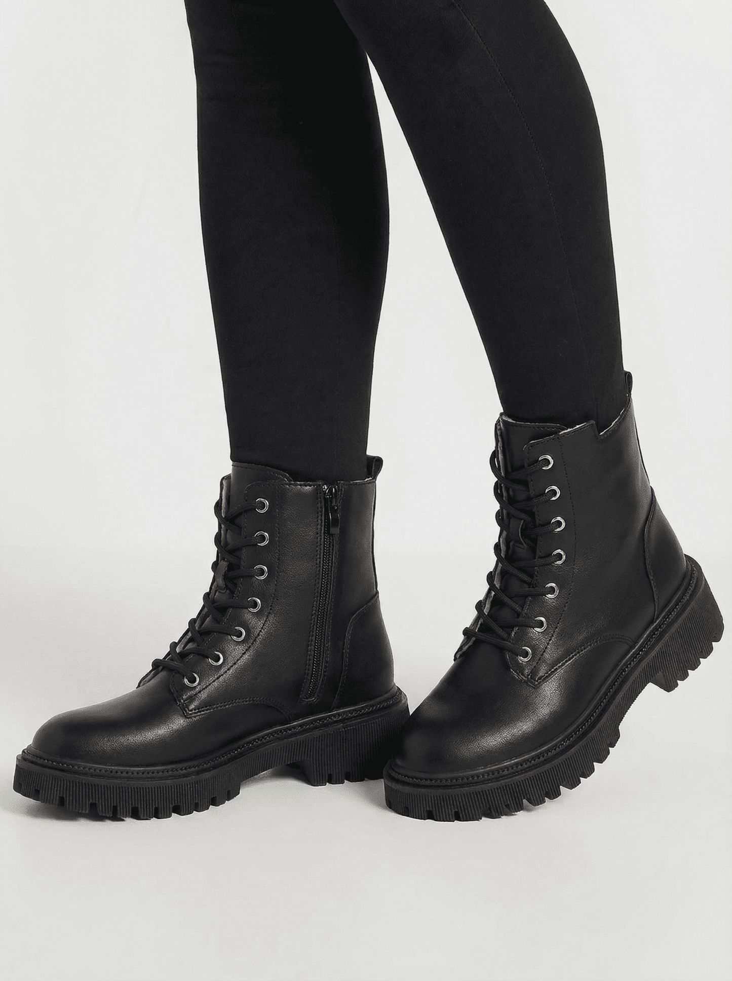 Stonebrook Studio - StonebrookStudio | Women’s Fleece - Lined Ankle Boots – Lace - Up All - Season Comfort