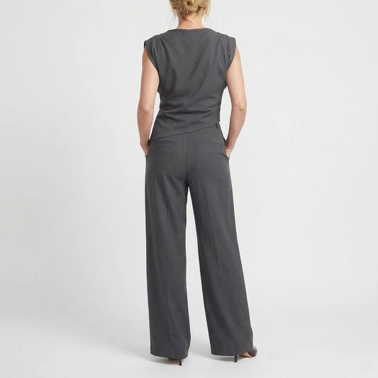Stonebrook Studio - Stonebrook Studio | Women’s Sleeveless Jumpsuit Elastic Waist Casual Comfort Fit